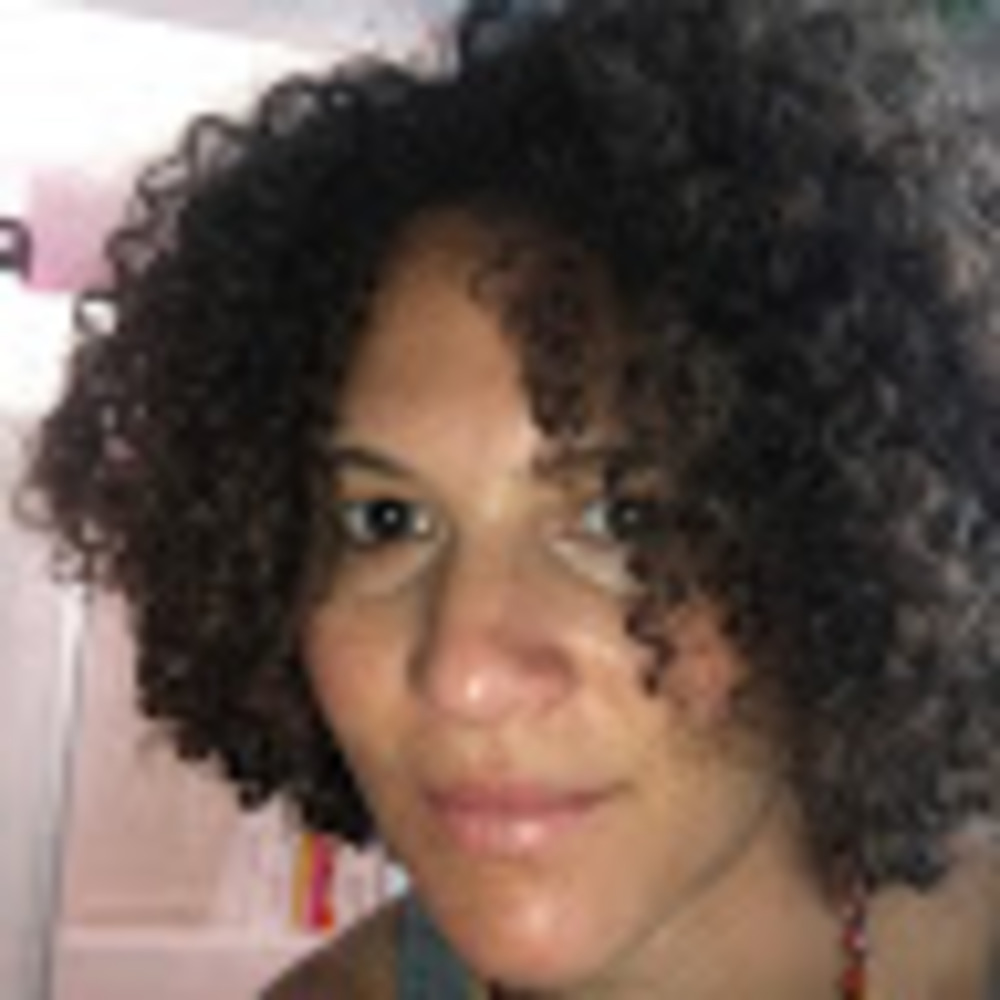 Meet your Posher, Amina
